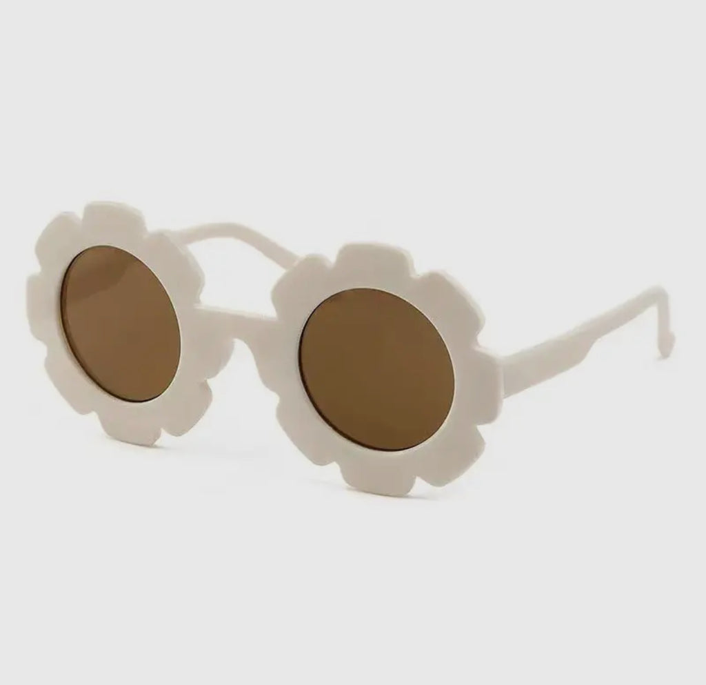 Sunnies *Mid April Delivery*