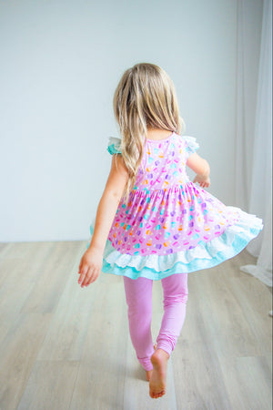 Bamboo Candy Corn Skirted Lounge
